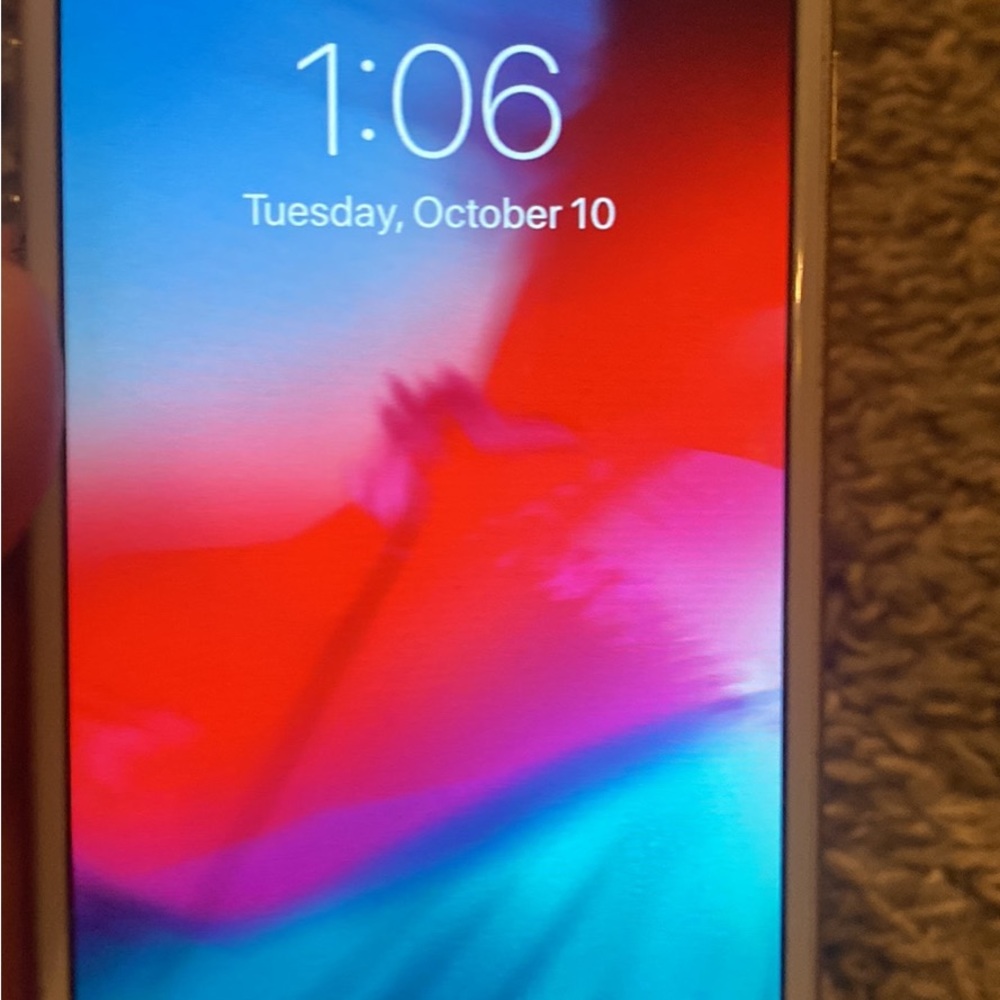 white iPhone 6 with 64 GB tmobile